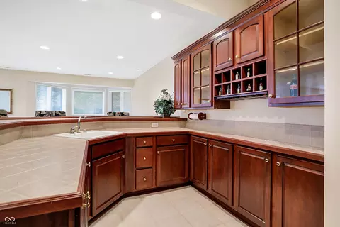 Kitchen - 975 Doe Run Dr, Carmel, IN 46032 photo 11 of 11