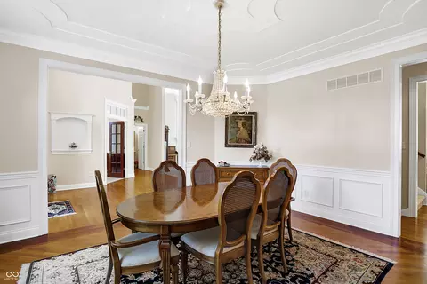 Dining - 975 Doe Run Dr, Carmel, IN 46032 photo 4 of 7