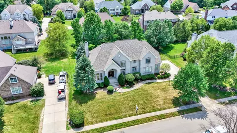 View/Area - 975 Doe Run Dr, Carmel, IN 46032 photo 1 of 6