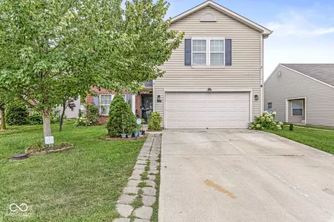 10538 Dark Star Dr, Indianapolis, IN 46234