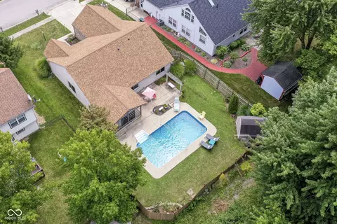 118 Easton Point Way, Greenwood, IN 46142