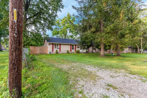 7435 E 48th St, Indianapolis, IN 46226 photo 2