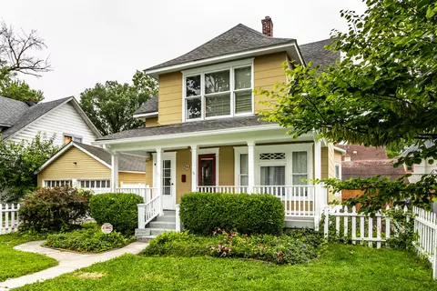 946 Tecumseh St, Indianapolis, IN 46201