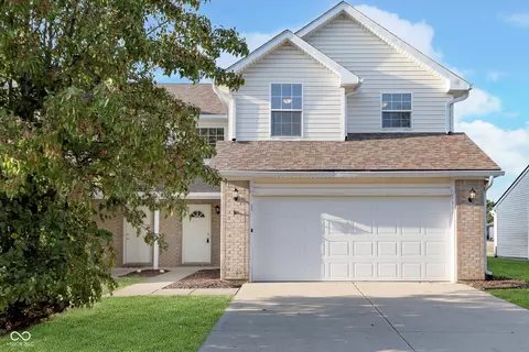 1052 Taurus Ct, Franklin, IN 46131