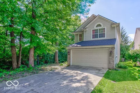 5183 Pin Oak Dr, Indianapolis, IN 46254