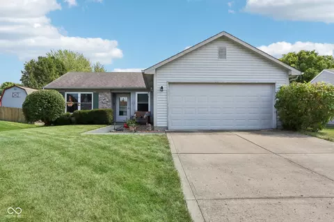 106 Watercrest Ln, Mooresville, IN 46158
