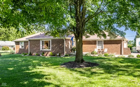 1636 W 1000 N, Fortville, IN 46040
