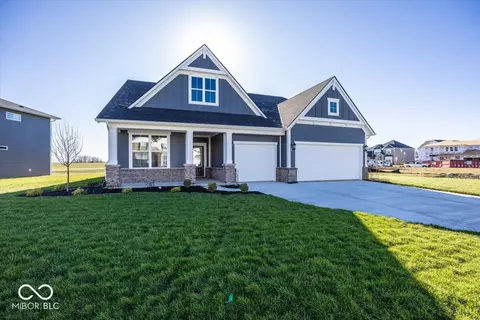 6425 Ambassador Dr, Plainfield, IN 46168
