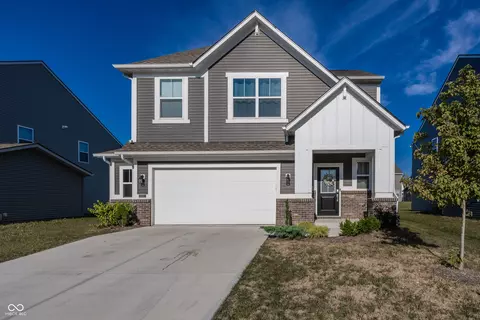 706 Scarsdale Ln, Danville, IN 46122
