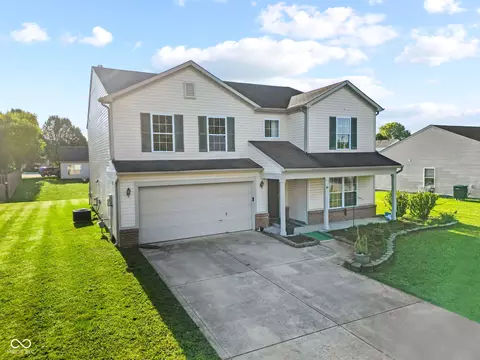 747 Tulip Ln, Greenwood, IN 46143