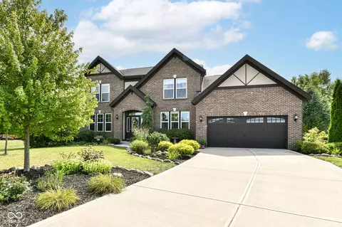 2234 Lingerman Ct, Avon, IN 46123
