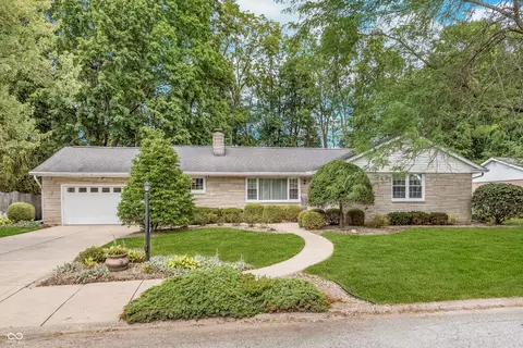 114 Grandison Rd, Greenfield, IN 46140