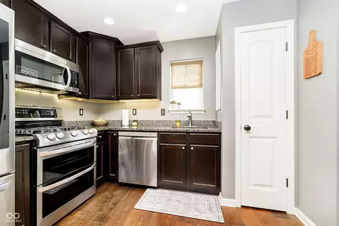 1601 Fair Weather Dr, Pendleton, IN 46064 photo 9