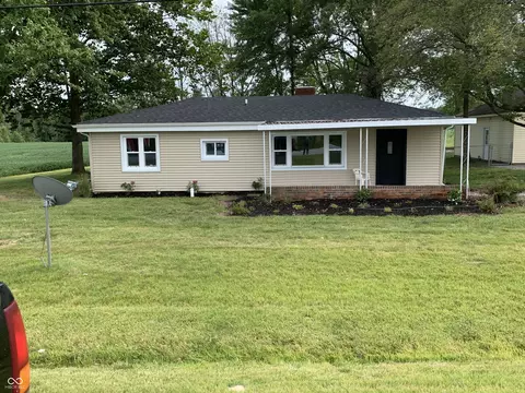5231 W 450 S, Columbus, IN 47201
