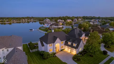12433 Heatherstone Pl, Carmel, IN 46033