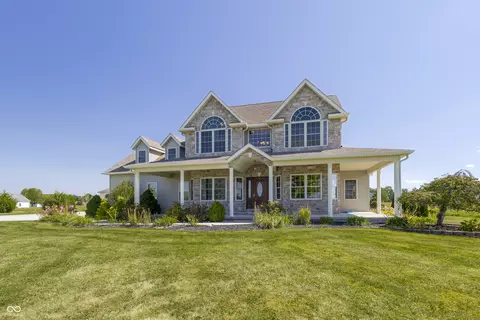 12872 N Coonhunters Rd, Batesville, IN 47006