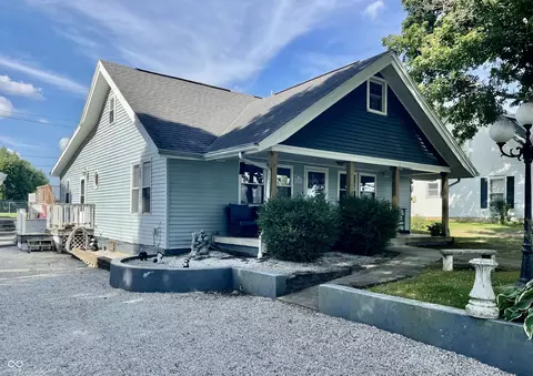 153 E Robert Weist Ave, Cloverdale, IN 46120