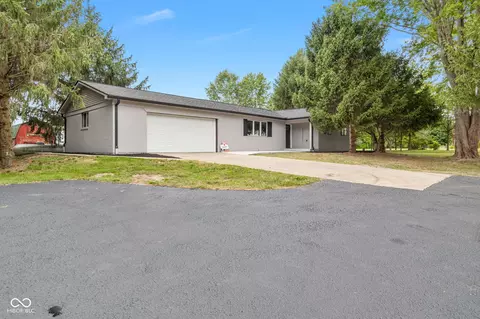 10735 E State Road 32, Zionsville, IN 46077