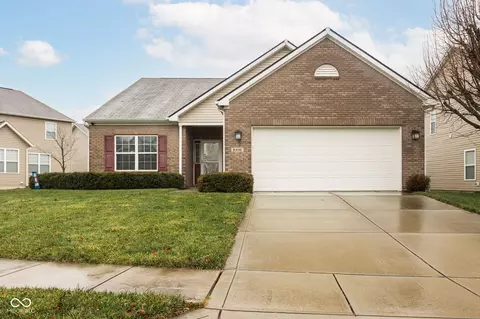 8406 Fieldfare Way, Indianapolis, IN 46237