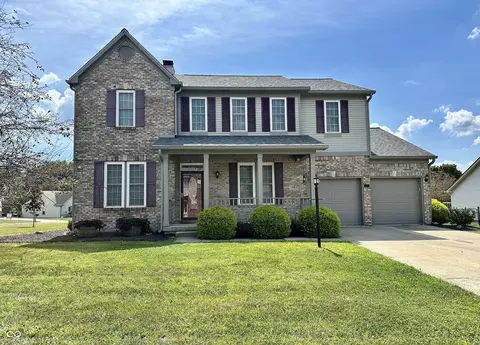 104 Oakview Dr, Mooresville, IN 46158