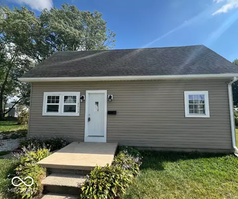 2013 N F St, Elwood, IN 46036