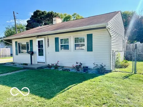 651 N Cherry St, Columbus, IN 47201