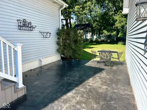 429 E Main St, Lowell, IN 46356 photo 13