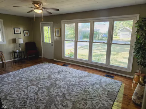 343 E Ohio St, Dunkirk, IN 47336 photo 15