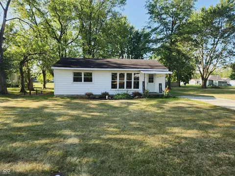 343 E Ohio St, Dunkirk, IN 47336 photo 2