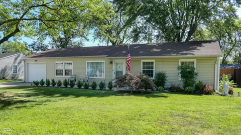 1011 N Noble St, Greenfield, IN 46140