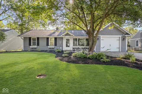 535 Eagleview Ct, Zionsville, IN 46077