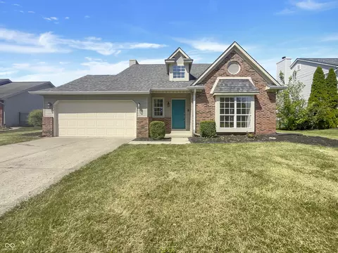 9444 Hadway Dr, Indianapolis, IN 46256