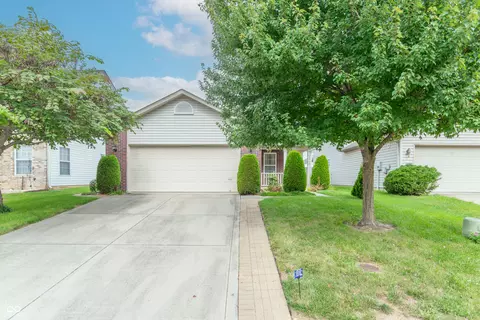5362 Dollar Forge Ln, Indianapolis, IN 46221