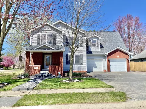 960 Cambridge Ln, Edinburgh, IN 46124