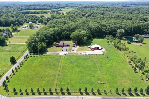 7864 W 50 S, Morgantown, IN 46160