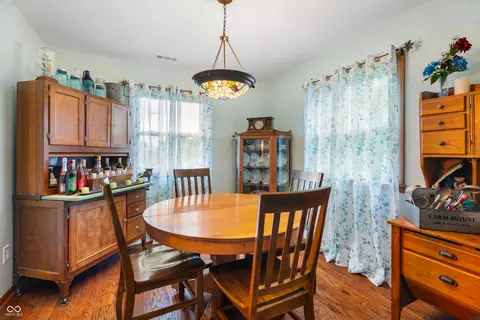 350 North Dr, Franklin, IN 46131 photo 9