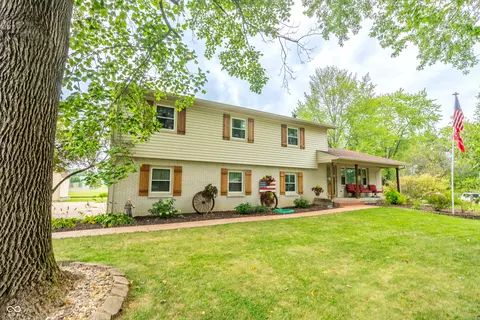 350 North Dr, Franklin, IN 46131 photo 4