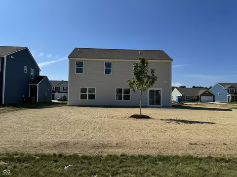 8356 Juniper Ln, Pendleton, IN 46064 photo 2