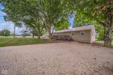 5036 N Raider Rd, Middletown, IN 47356