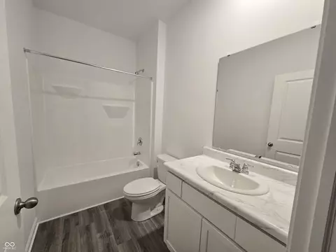 129 Carrick Glen Blvd, Pendleton, IN 46064 photo 10