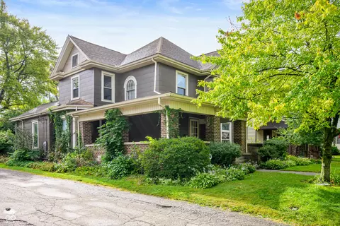 704 S Main St, New Castle, IN 47362