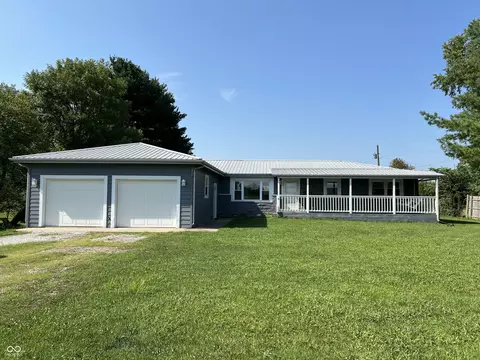 924 W Walser Rd, Shelbyville, IN 46176