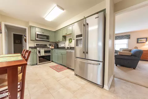 Kitchen - 2653 Maple St, Columbus, IN 47201 photo 1 of 5