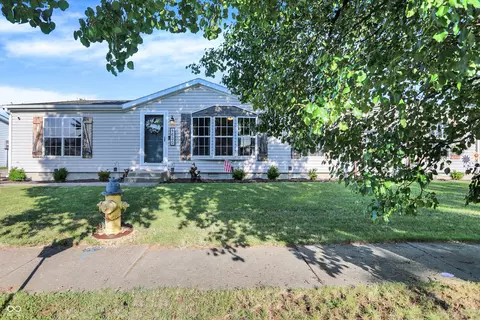 4630 Breckenridge Dr, Columbus, IN 47203