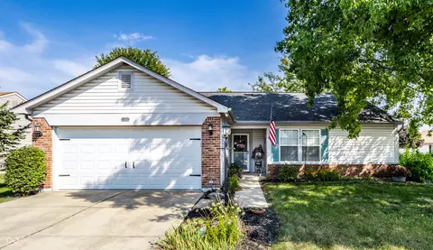 12122 Bearsdale Dr, Indianapolis, IN 46235