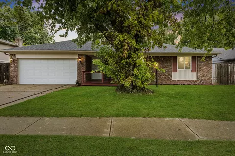 4714 Dancer Dr, Indianapolis, IN 46237
