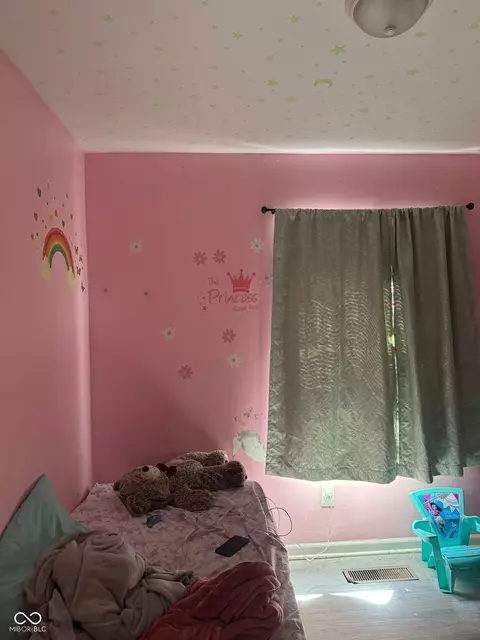 Bedroom - 5232 E 33rd St, Indianapolis, IN 46218 photo 1 of 1