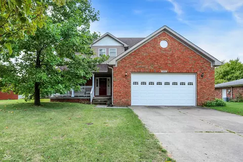 3203 Saint Charles Pl, Indianapolis, IN 46227