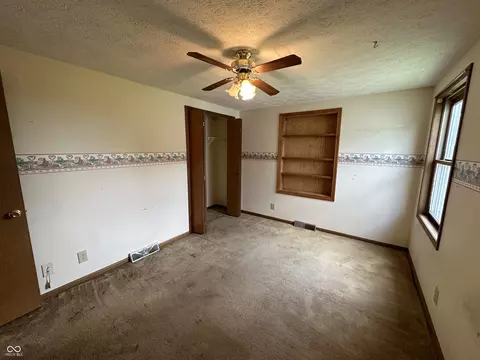 Bedroom - 107 E Oak St, Roachdale, IN 46172 photo 9 of 14