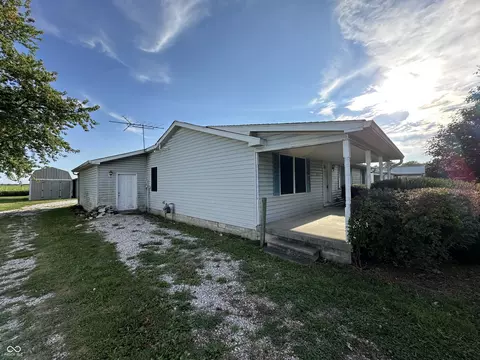 Other - 107 E Oak St, Roachdale, IN 46172 photo 1 of 25
